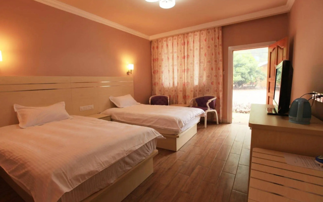 Gallery Inn Yangshuo – Guest Rooms – Guilin