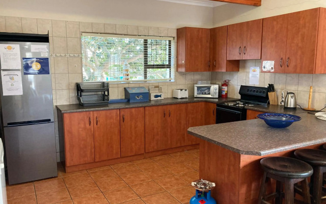 Pole Pole holiday home