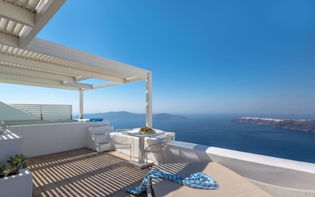 White Santorini Suites & Spa