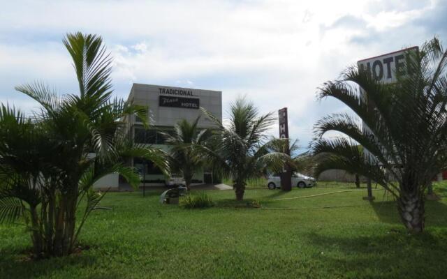 Tradicional Plaza Hotel