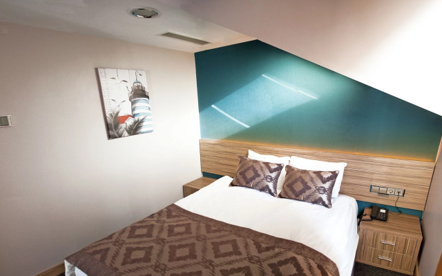 The Rise Aron Business Hotel Merter