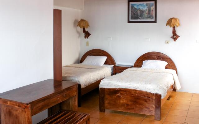 San Blas Plaza Inn