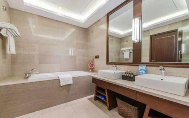 Taohuayuan Liu Contract Chun Inn