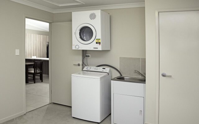 Direct Collective - Villas on Rivergum