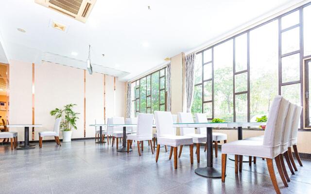 Elan Inn Nanjing Gaochun Stadium