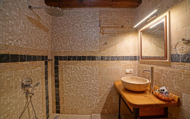 Tribal Cave Hotel