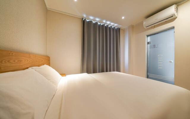 Geojedo Jangseungpo Hotel Carara