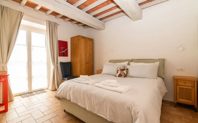 Luxury Farmhouse in Umbria-podere Montecani