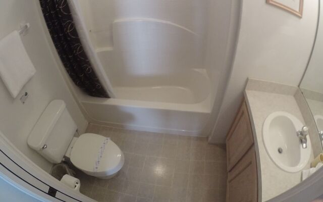 Lkb4705aw 4 Bedroom Villa in Lake Berkley