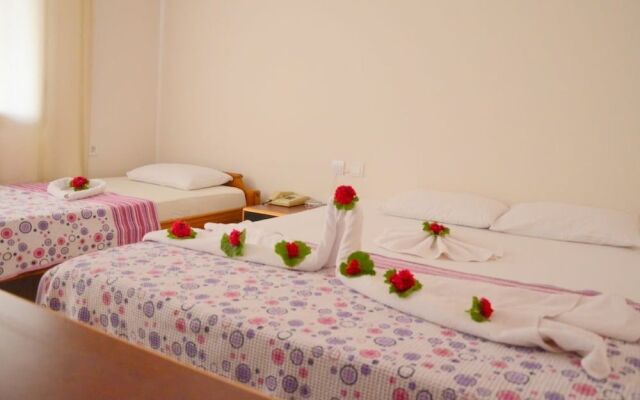 Dilek Otel
