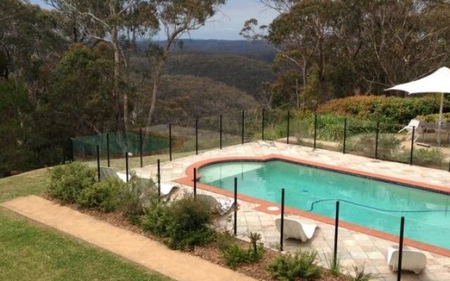 The Hideaway Retreat