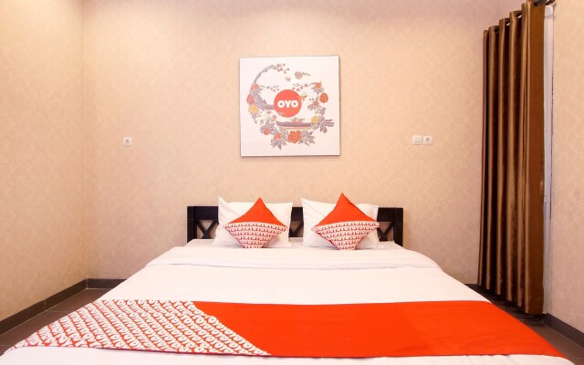 OYO 347 Bayang Brothers Guest House