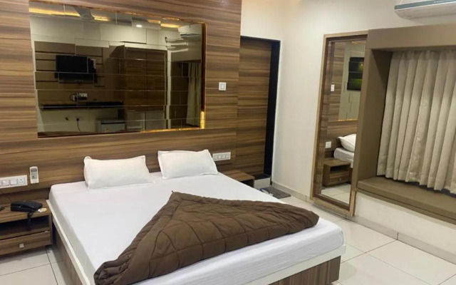 HV Beach Hotel