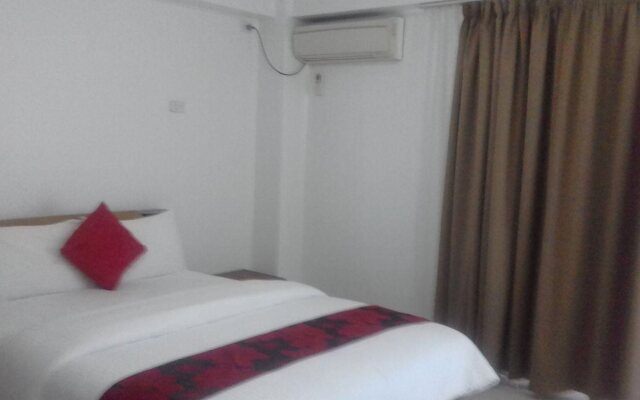 Wailoaloa Seascape Hotel