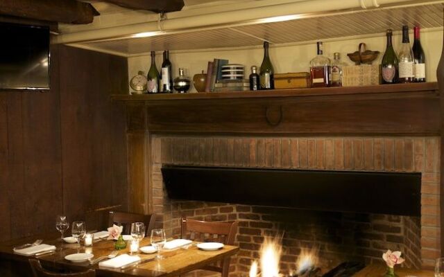 The 1770 House Restaurant & Inn