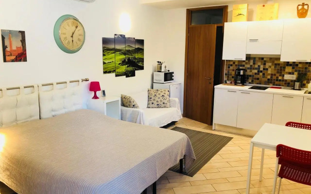 La Dolce Vita studio with free private parking