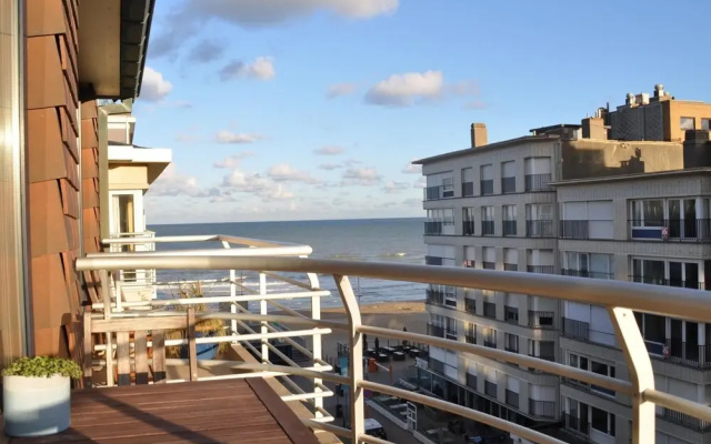 Studio in St-idesbald With Sea View Balcony