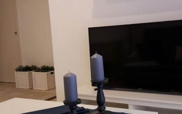 Perla V | 5 Pax | First Line | 2254-AW