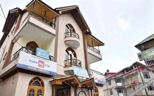 OYO 10229 Hotel Crystal