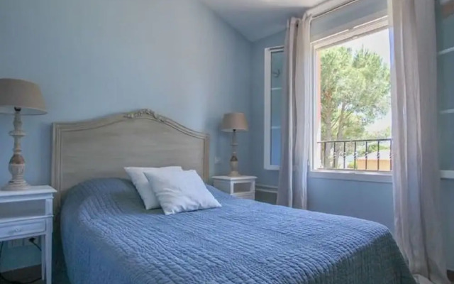 Spacious Holiday Home in Grimaud With Large Garden