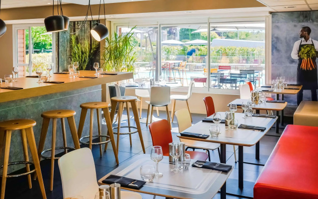 ibis Roanne