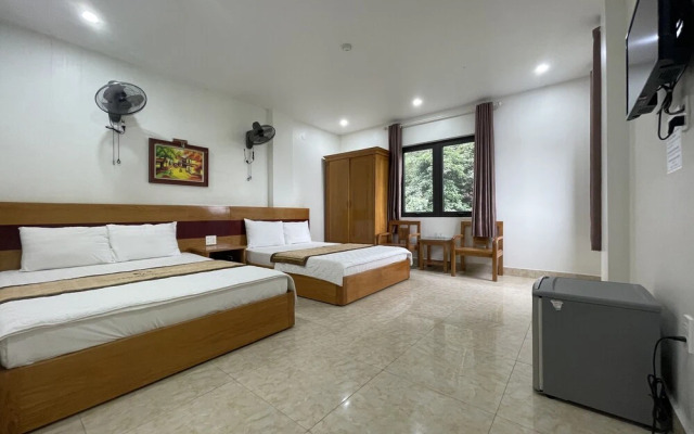 Galaxy Cat Ba Hotel Elite