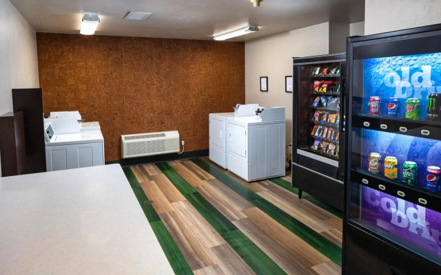 Extended Stay Airport
