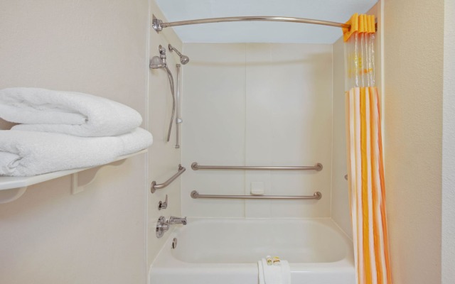 La Quinta Inn Suites Galleria