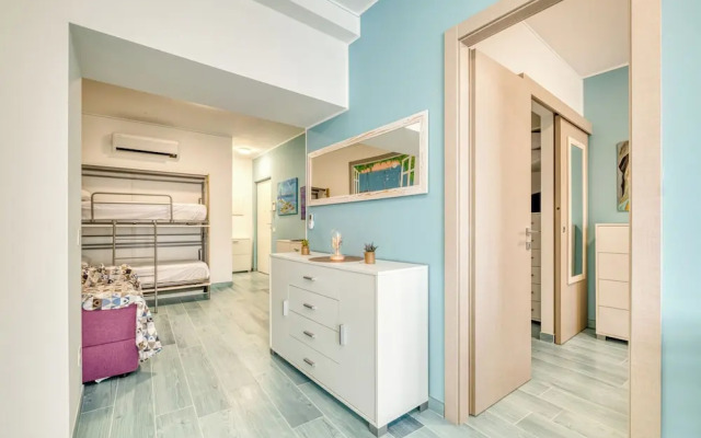 Merlo E - town center & private parking