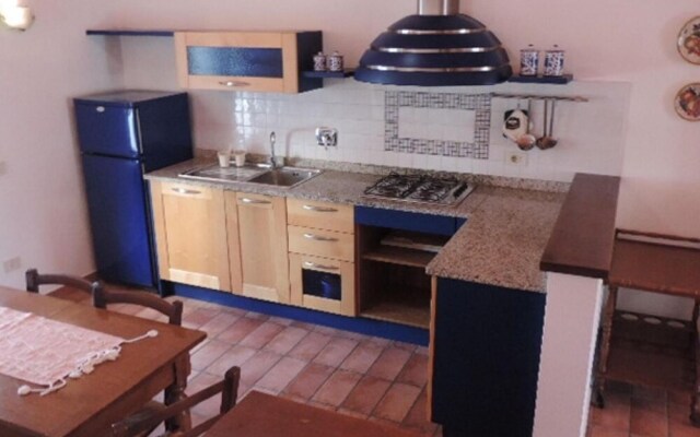 Rosemary apt With Shared Pool Family fun