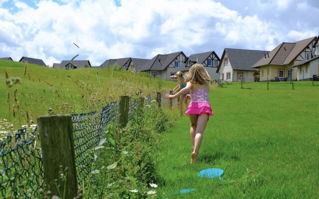 Traditional Style Villa with 2 Bathrooms near River Moselle