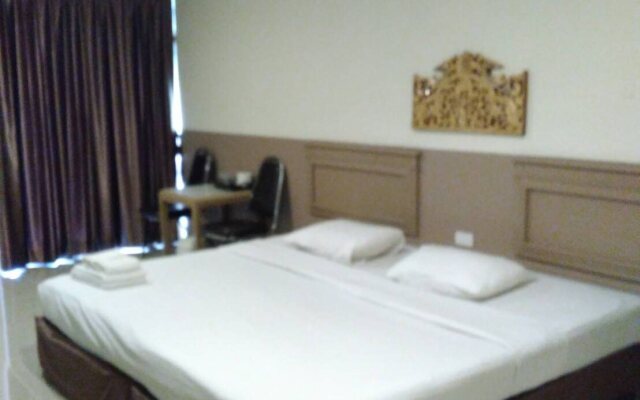 Tongpoon Hotel