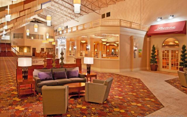 Gateway Hotel & Convention Center Grand Blanc | Flint Airport Michigan