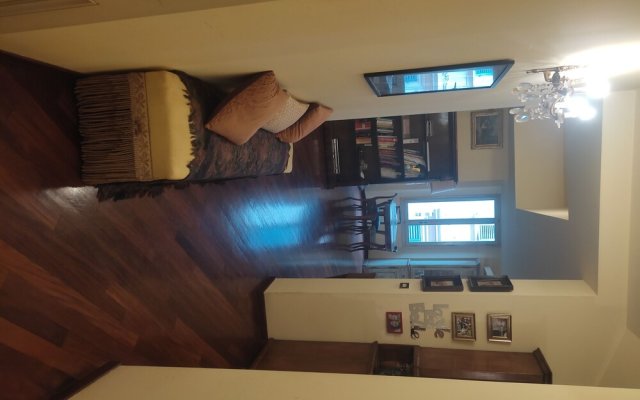 Room-room With Private Bathroom In Bolog