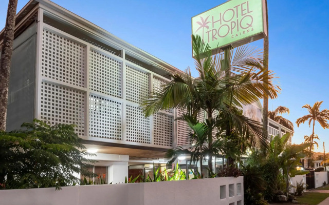 Hotel Tropiq