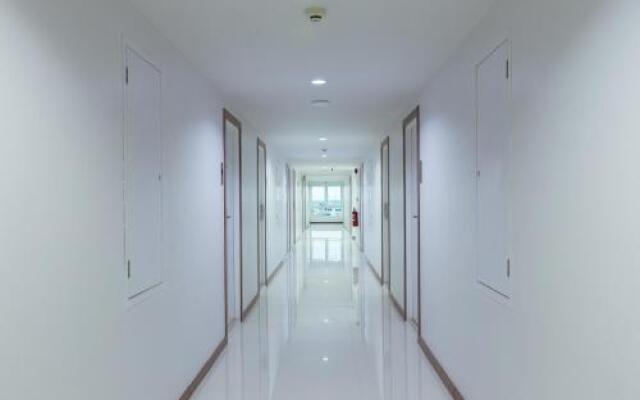 Thongchen Residence