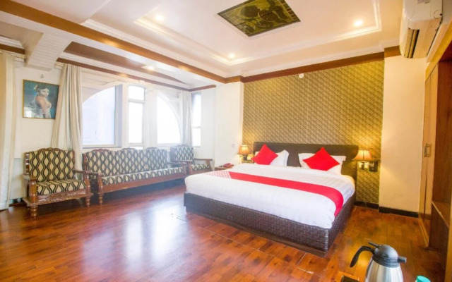 Hotel Silver Inn by OYO