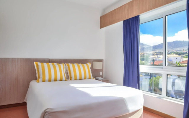 Hotel Praia Dourada
