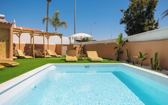 Coral Botique Suites