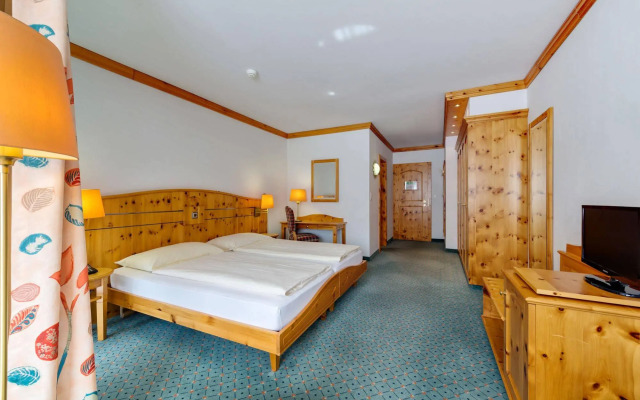 Arosa Alpine Club - Adults Only