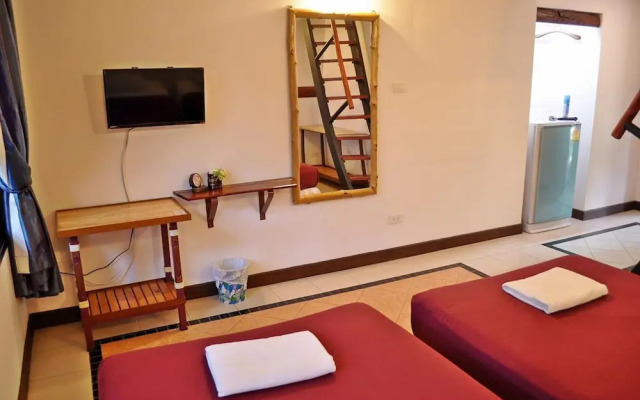 The Jungle House Hotel