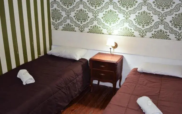 El Viajero Downtown Hostel & Suites