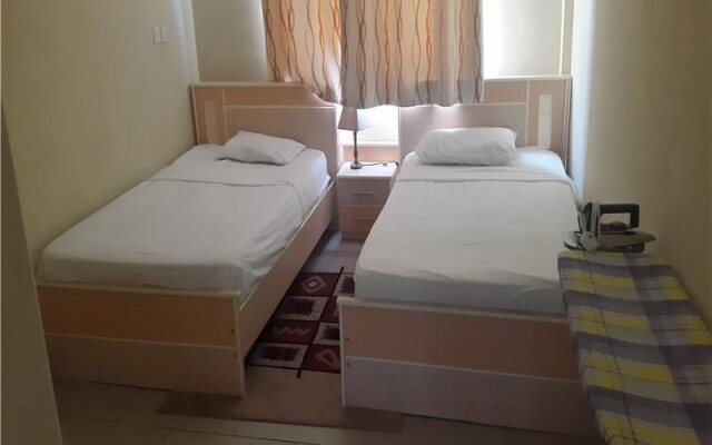 Les Peupliers Studios and Apartments