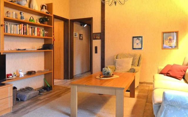 Cosily furnished Bungalow With Peaceful Neighbourhood .