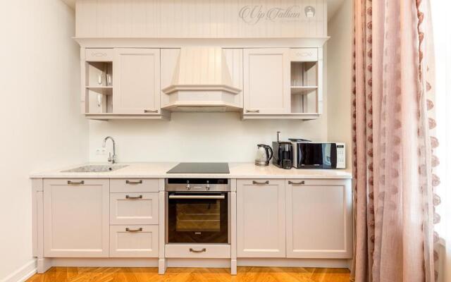Vip Old Town Apartments