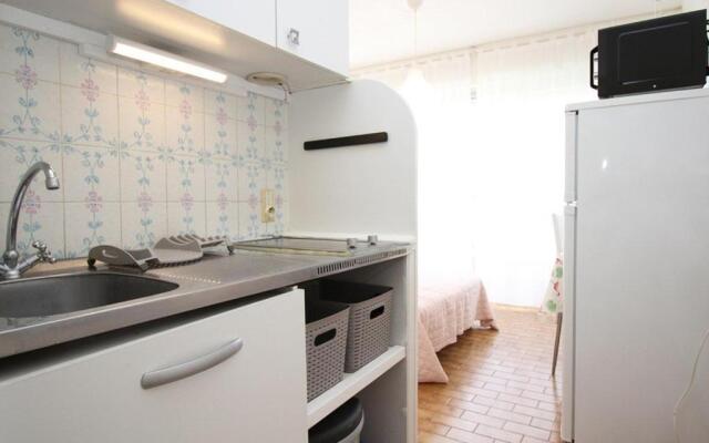 Appartement Balaruc-les-Bains, 1 pièce, 2 personnes - FR-1-553-87