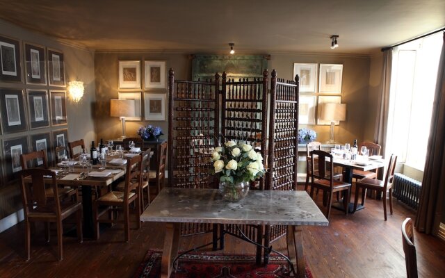 The White Hart Hotel