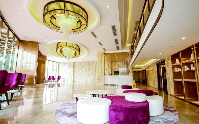 Lavande Hotels·Gaozhou Xiantai Bridge