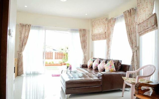 Baanmeerak at Ranong