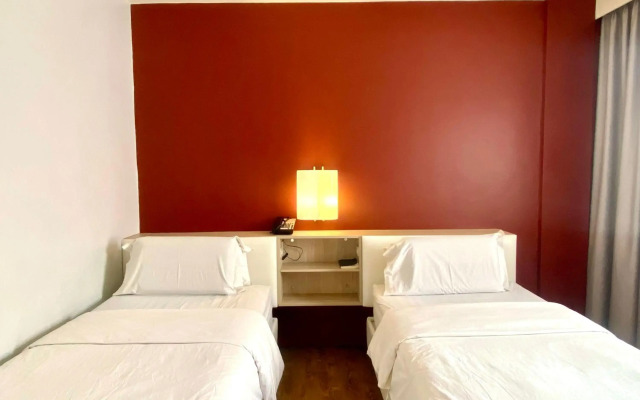 Circle Inn - Hotel & Suites